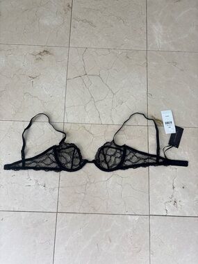 Black Lace Underwire Bralette - Women's Intimates